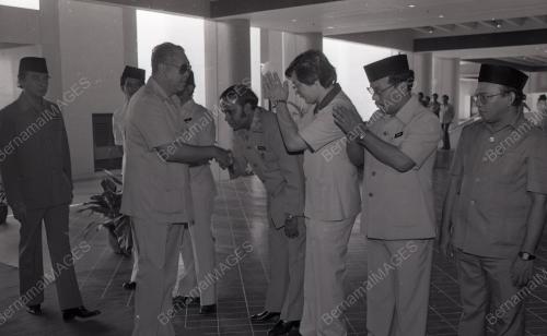 SULTAN SALAHUDDIN ABDUL AZIZ SHAH
