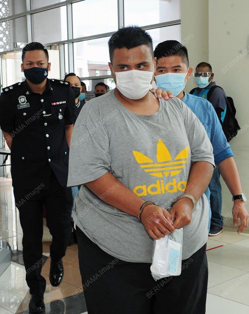 MOHD IZWAN AHMID
