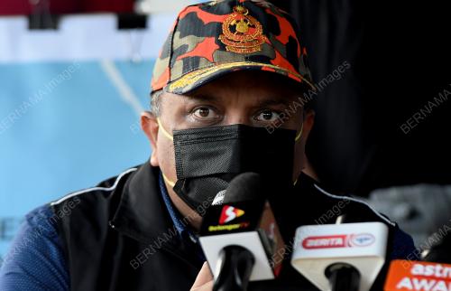 DATUK SERI REEZAL MERICAN NAINA MERICAN