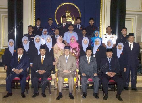 SULTAN SHARAFUDDIN IDRIS
