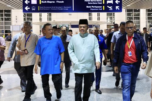 DATUK SERI SAIFUDDIN NASUTION ISMAIL