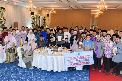 DATUK SALEHUDDIN SAIDIN