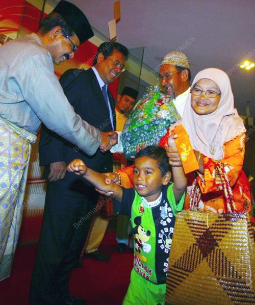 ABDUL KHALID IBRAHIM