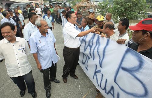 DATUK SERI NOH OMAR