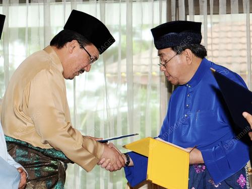 SG02_10052013_ZAKAT_LTH