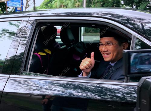 SG02_10052018_AZMIN_ISTANA