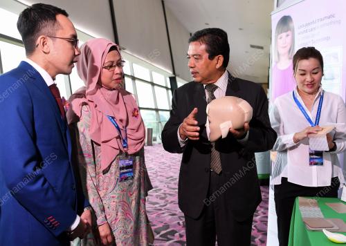 SG02_10102017_SEMINAR_BN201710097947