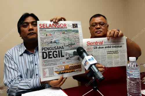 TIANG SOKONGAN JAMBATAN RETAK