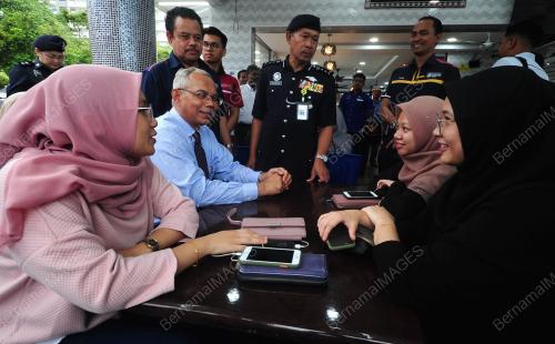 MOHD AZRAAI KASSIM