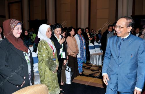 SG02_11072012_RAIS_MEDIA2