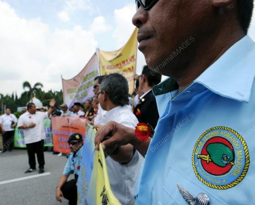 SOKONGAN TERHADAP JAIS