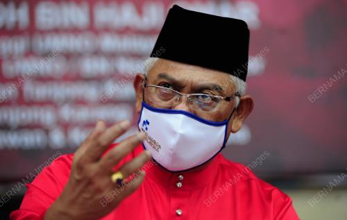 TAN SRI NOH OMAR