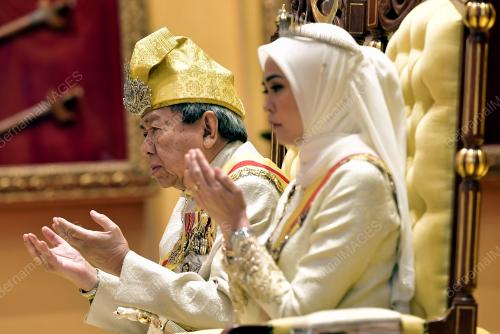 SULTAN SELANGOR SULTAN SHARAFUDDIN IDRIS SHAH