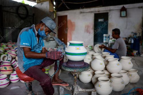 PEMBUATAN BELANGA PONGGAL