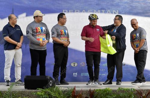 DATUK HASBI HABIBULLAH