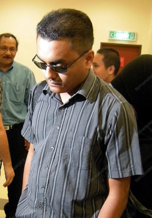 AFNIZANIZAM MOHAMAD