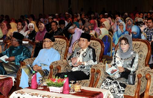 SG02_12042013_HADIR