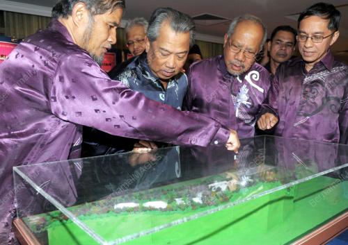 SG02_12092012_MAKAN_MALAM