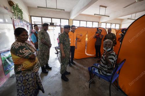 TINJAUAN BANJIR DI MERU