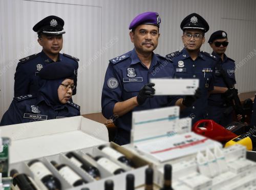 DATUK SAZALI MOHAMAD