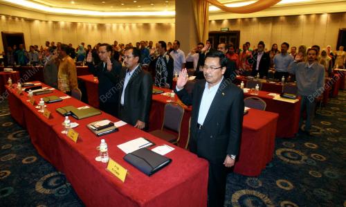 TAN SRI ABDUL AZIZ MOHD YUSOF