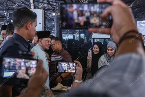 DATUK SERI ANWAR IBRAHIM