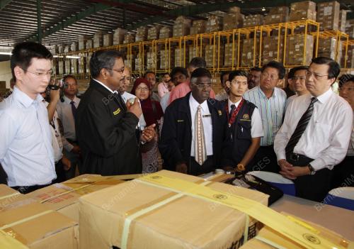 SATUK SERI LIOW TIONG LAI
