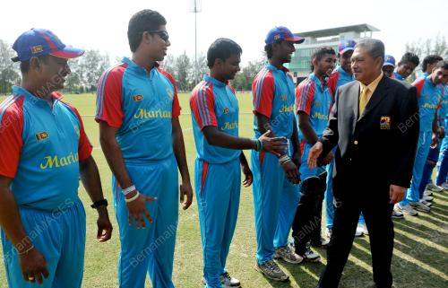 SG02_14102012_CRICKET