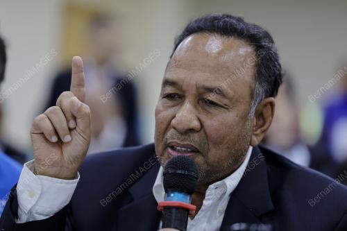 TAN SRI ROZALI ISMAIL