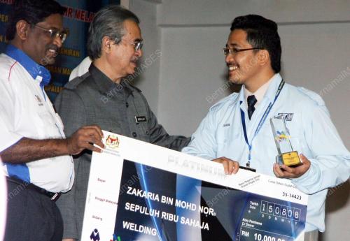 ABDULLAH AHMAD BADAWI