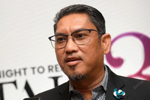 DATUK SERI AHMAD FAIZAL AZUMU