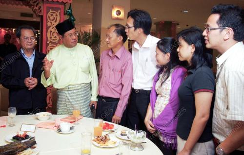 TAN SRI ABDUL KHALID IBRAHIM