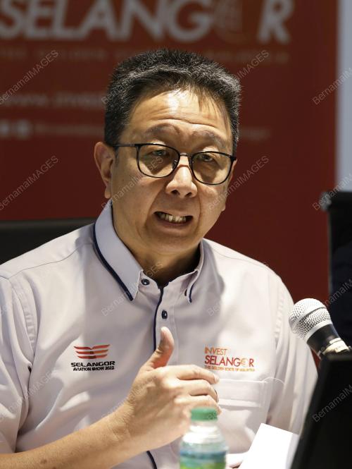 DATUK TENG CHANG KHIM