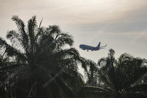 TINJAUAN SEMPENA TRAGEDI PESAWAT MH17