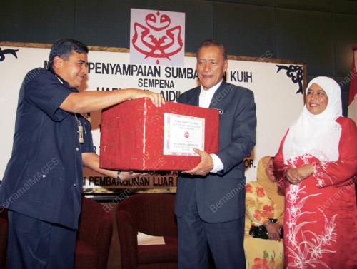 SENATOR TAN SRI MUHAMMAD MUHD TAIB