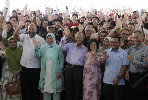 SG02_17022019_PM-KOMUNITI-BN201902150719-4