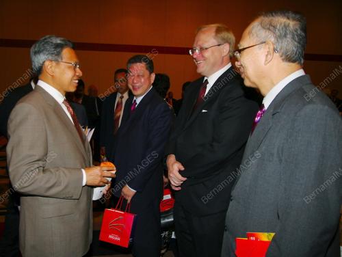 MUSTAPA MOHAMED