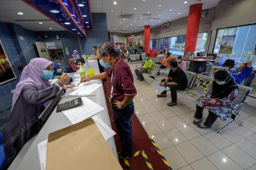 KEDAI TENAGA BANGI TERIMA MAKLUM BALAS ORANG RAMAI