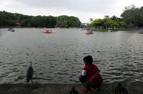 TINJAUAN CUTI HUJUNG MINGGU DI SHAH ALAM