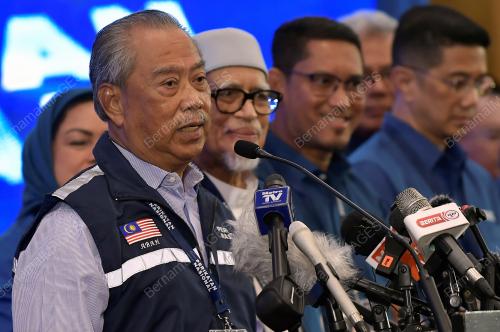 TAN SRI MUHYIDDIN YASSIN