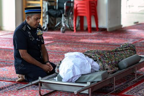 DATUK SERI AYOB KHAN MYDIN PITCHAY