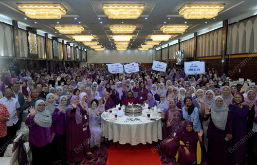 DATUK SERI AMIRUDIN SHARI