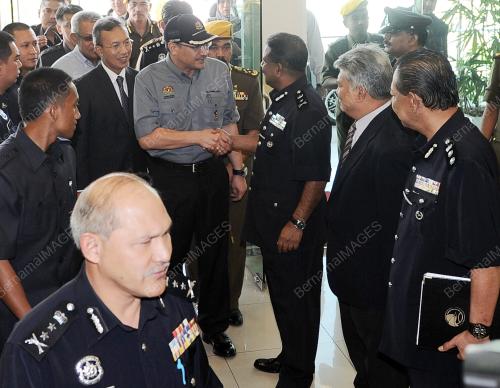 SG02_20072012_LAWATAN_RASMI