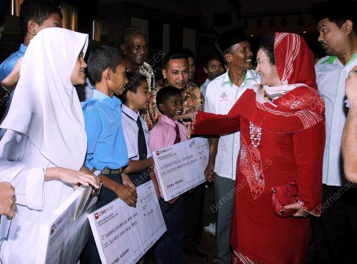 ROSMAH MANSOR