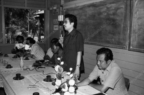 UMNO HADIAH BASIKAL