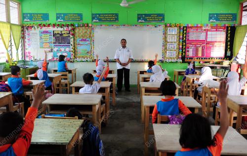 PENGARAH JABATAN PENDIDIKAN NEGERI SELANGOR MELAWAT SK SEKSYEN17