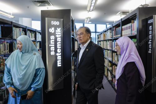 DATUK SERI ANWAR IBRAHIM