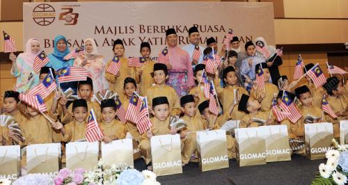 MUHYIDDIN YASSIN