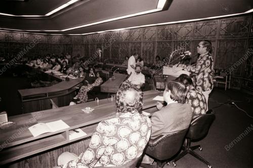 TENGKU AHMAD RITHAUDDEEN TENGKU ISMAIL