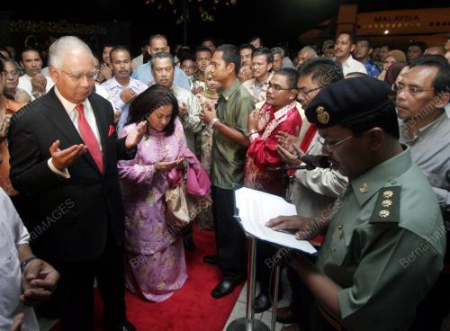 DATUK SERI NAJIB TUN RAZAK
